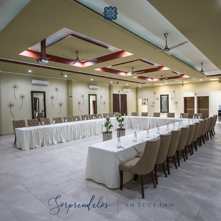 Hotel Ecce Inn & Spa Silao Exterior foto The meeting room